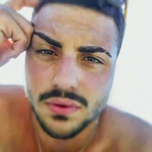 Meet your Posher, Claudio